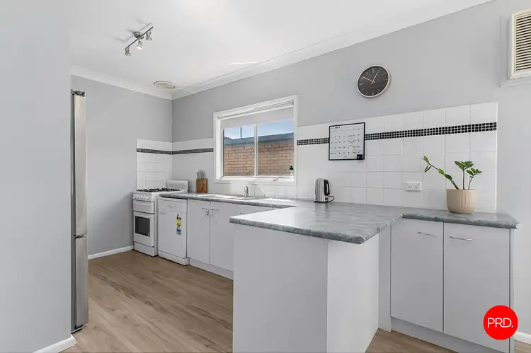 Sixth view of Homely house listing, 6 Cambridge Crescent, White Hills VIC 3550