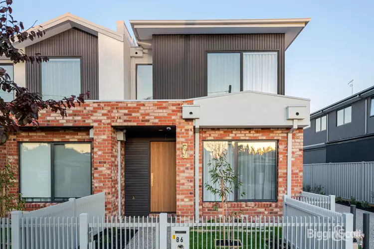Main view of Homely house listing, 2/86 Charlotte Street, Newport VIC 3015