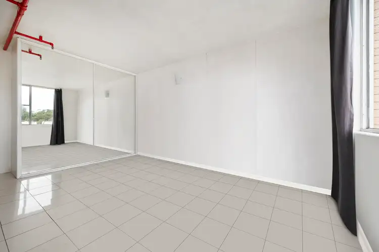 Fifth view of Homely studio listing, 605/212 Bondi Road, Bondi NSW 2026