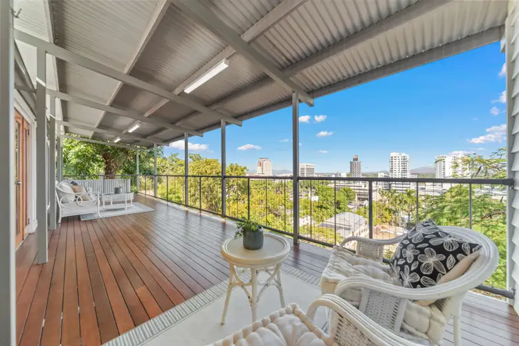35 Hale Street, Townsville City QLD 4810