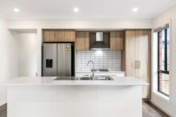 Second view of Homely house listing, 2 Bannan Crescent, Cranbourne North VIC 3977