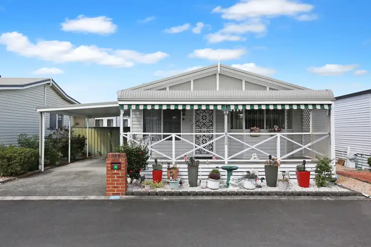 32 Willow Tree Avenue, Kanahooka NSW 2530