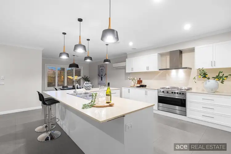 Sixth view of Homely house listing, 28 Sidney Nolan Walk, Point Cook VIC 3030