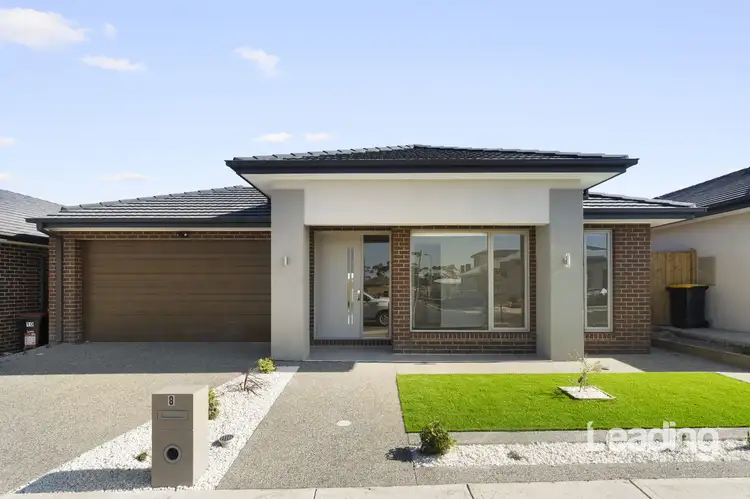 8 Vega Road, Sunbury VIC 3429