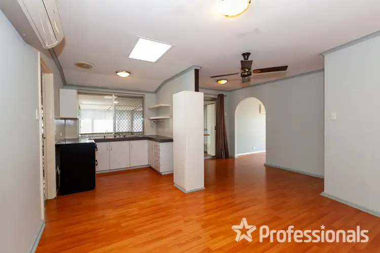 Seventh view of Homely house listing, 113 Grovelands Drive, Camillo WA 6111