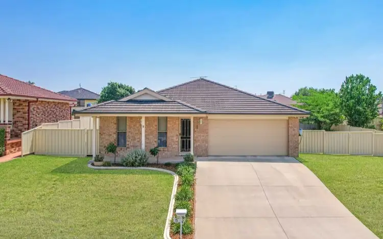 Main view of Homely house listing, 5 Kalinda Place, Tamworth NSW 2340