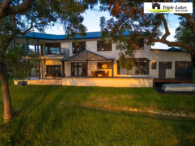 Main view of Homely house listing, 10 Omaru Place, Summerland Point NSW 2259