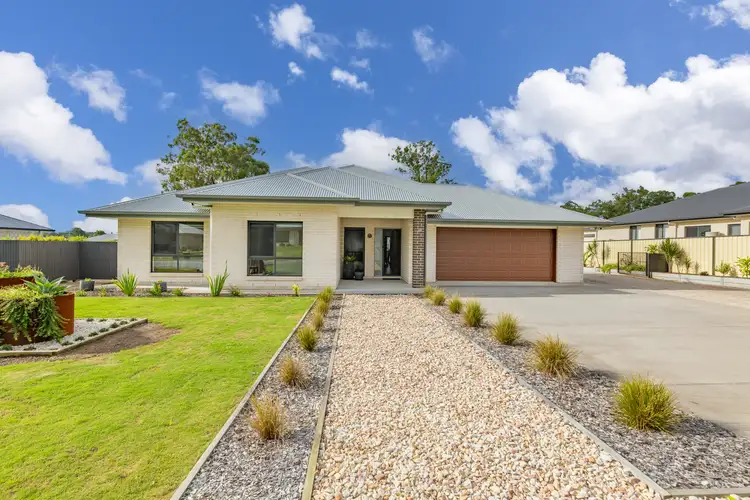 53 Brookvale Drive