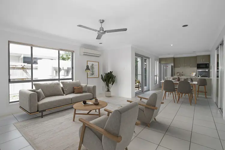 2/1 Michigan Way, Andergrove QLD 4740