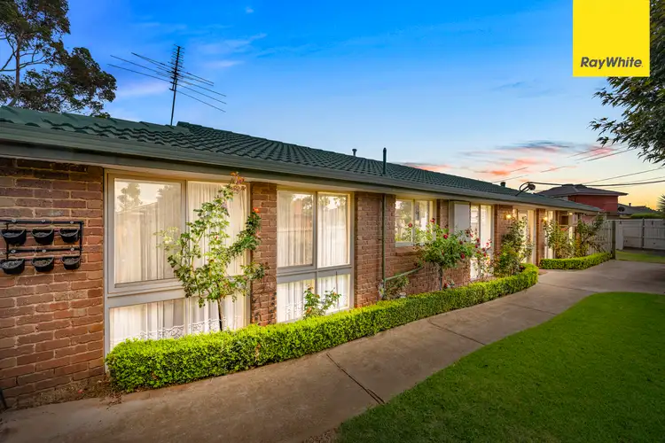 26 Lawson Road, Melton South VIC 3338