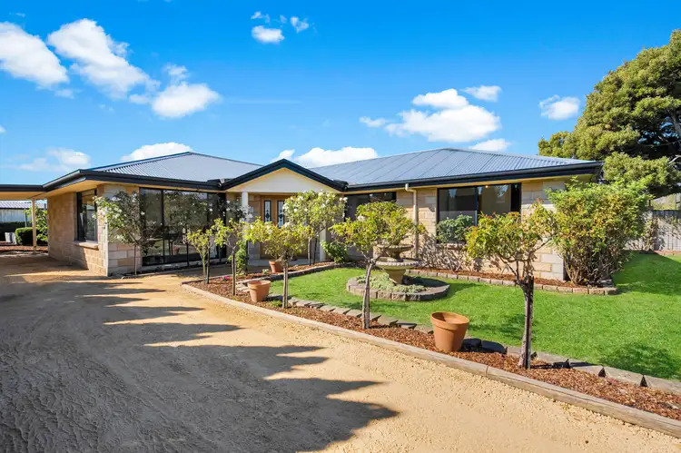 40 Scott Street, Beauty Point TAS 7270