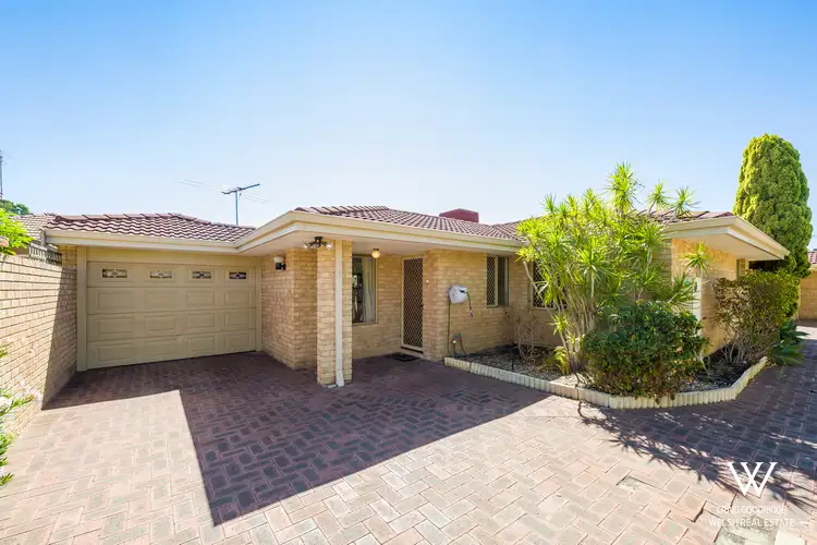 2/353 Daly Street