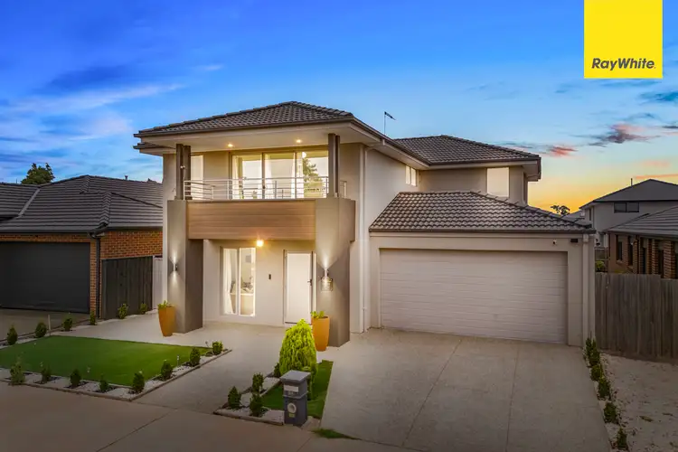 98 Norwood Avenue, Melton South VIC 3338