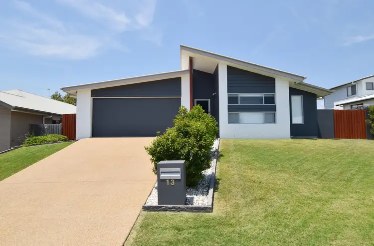 13 Keeling Court, New Auckland QLD 4680