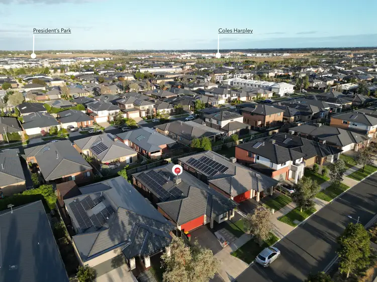 Second view of Homely house listing, 51 Goldeneye Circuit, Werribee VIC 3030