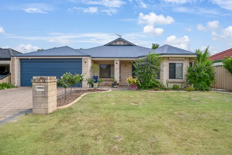 25 Bopeechee Way, Port Kennedy WA 6172