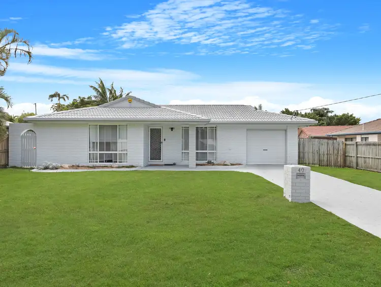 40 Urangan Street, Torquay QLD 4655
