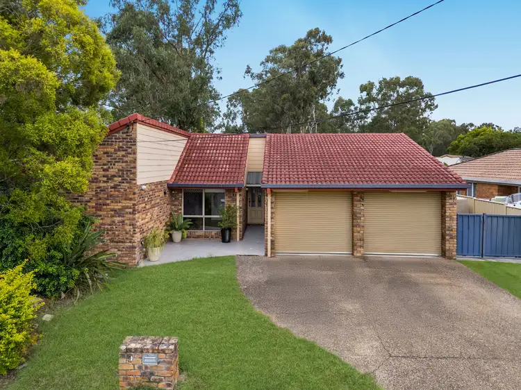 9 Sheppey Place, Yamanto QLD 4305