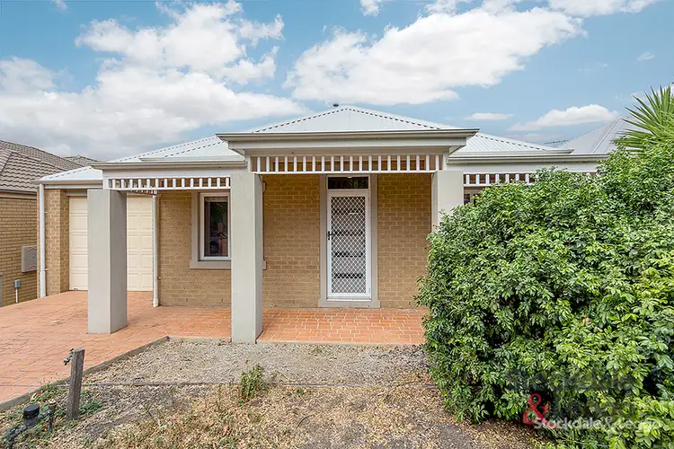 9 Royal Terrace, Craigieburn VIC 3064
