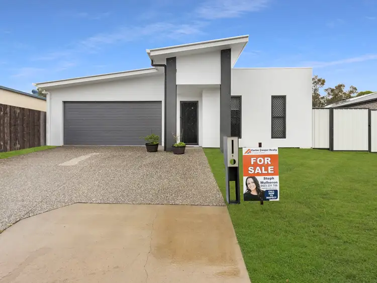 9 Domingo Place, Urangan QLD 4655