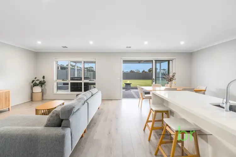 Sixth view of Homely house listing, 8 Wedge Tail Court, Lara VIC 3212