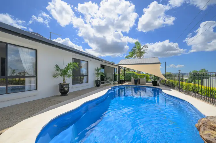 33 Apollo Drive, Clinton QLD 4680