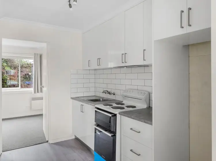 6/4 Myella Drive, Berriedale TAS 7011