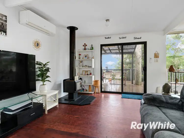 Sixth view of Homely house listing, 10 Dilkira Close, Surfside NSW 2536
