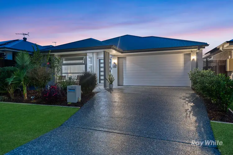 17 Amber Circuit, Greenbank QLD 4124