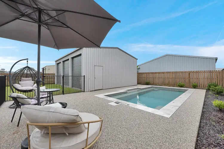 32 Botanical Drive, Ooralea QLD 4740
