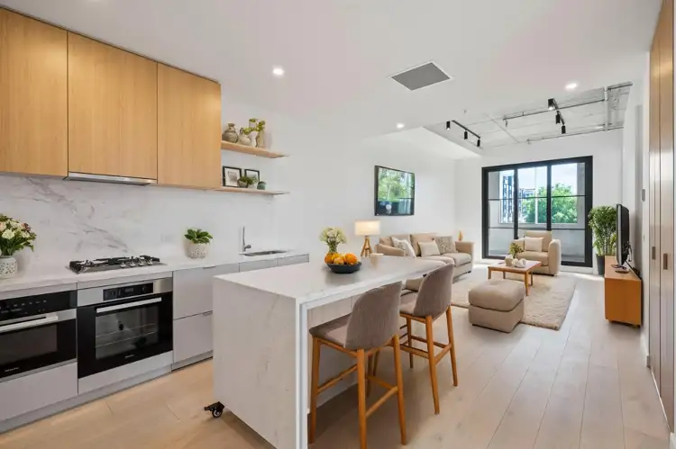 207/363 Macauley Rd, Kensington VIC 3031