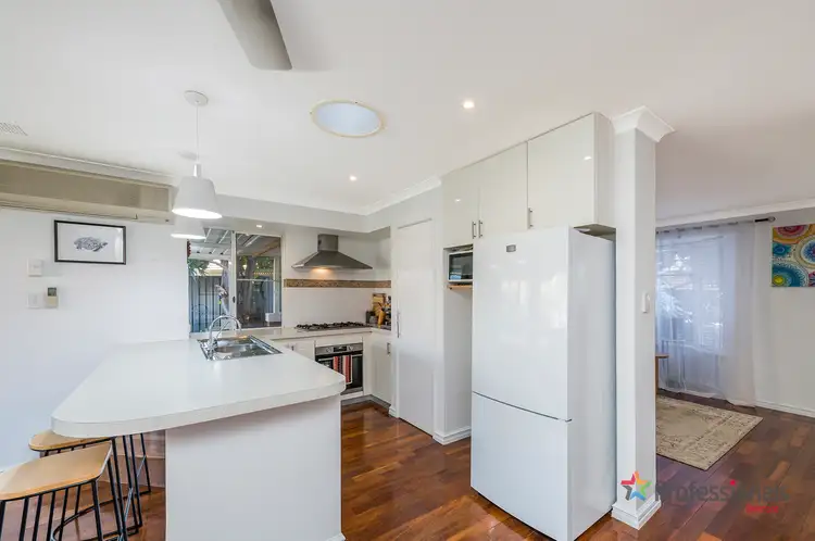 Seventh view of Homely house listing, 8 Dunton Place, Redcliffe WA 6104
