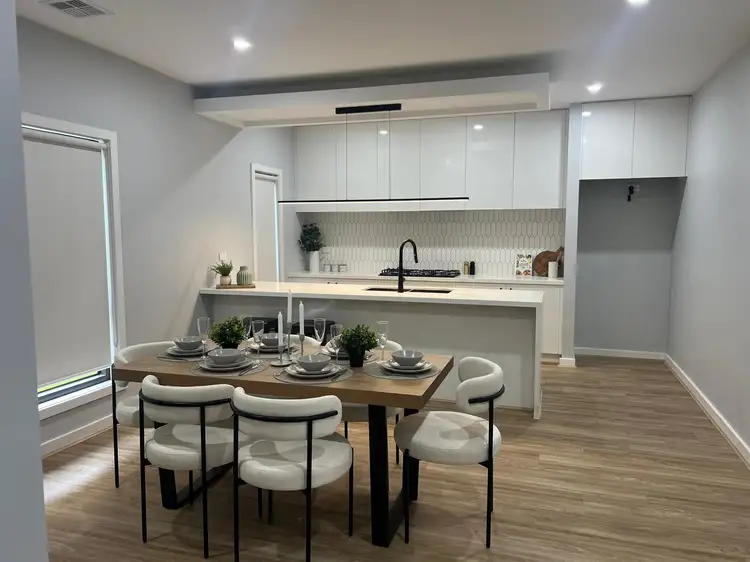 6 Urquhart Street, Rockbank VIC 3335