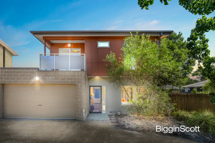 Main view of Homely house listing, 1/2 Jingella Avenue, Ashwood VIC 3147