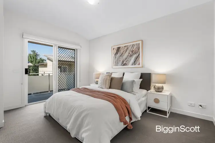 Sixth view of Homely house listing, 1/2 Jingella Avenue, Ashwood VIC 3147