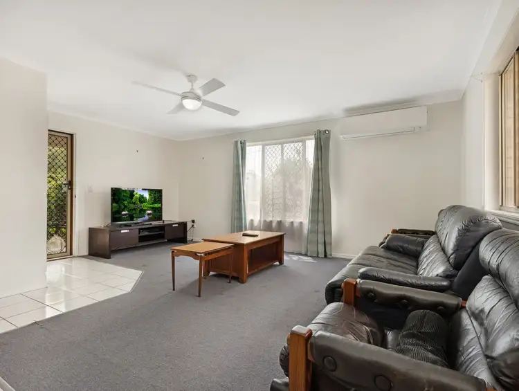 Fifth view of Homely house listing, 2 Owen Crescent, Urangan QLD 4655
