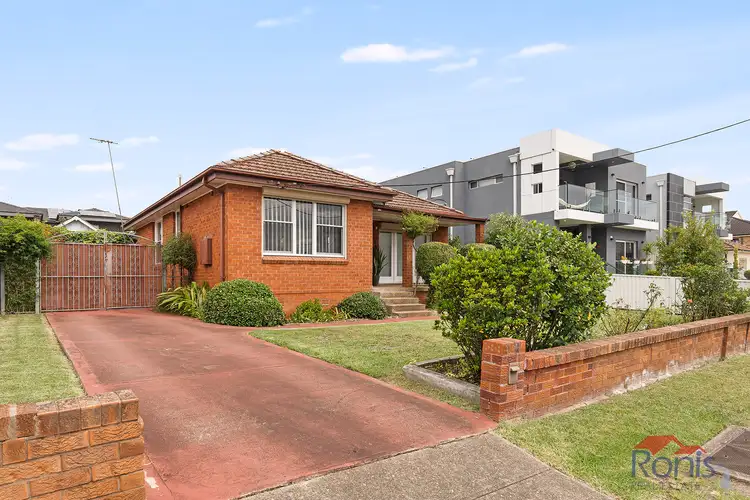 125 Beaconsfield Street