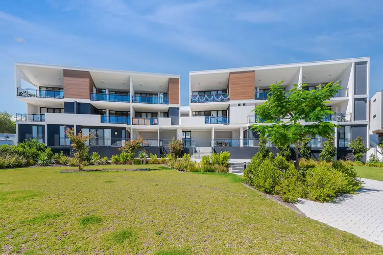 4/97 Peninsula Road, Maylands WA 6051