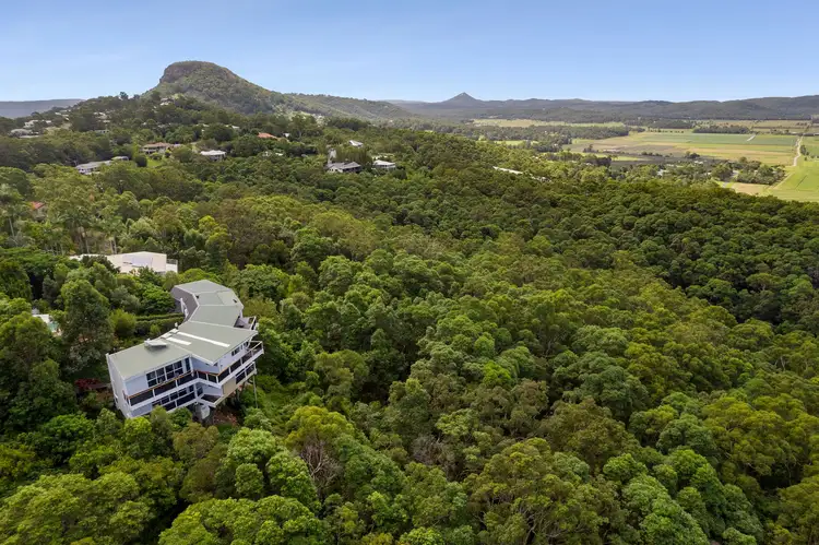 19 Mount Coolum Close, Maroochy River QLD 4561