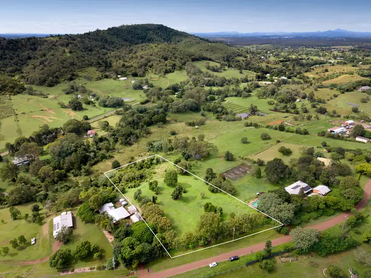 111 Stokes Road, Pine Mountain QLD 4306
