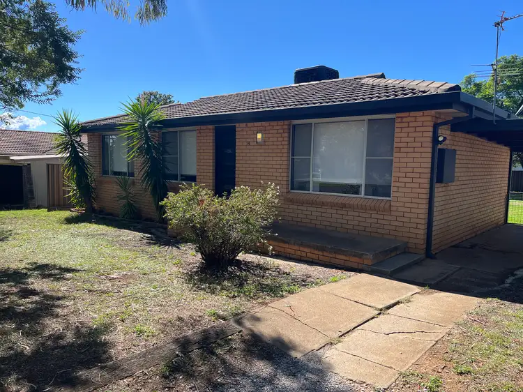 14 McDonald Crescent