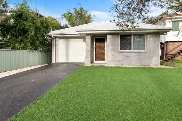 50 Gertrude Street, Redcliffe QLD 4020