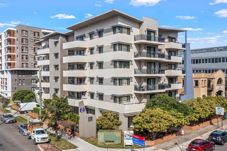 8/16-18 Bigge Street, Liverpool NSW 2170