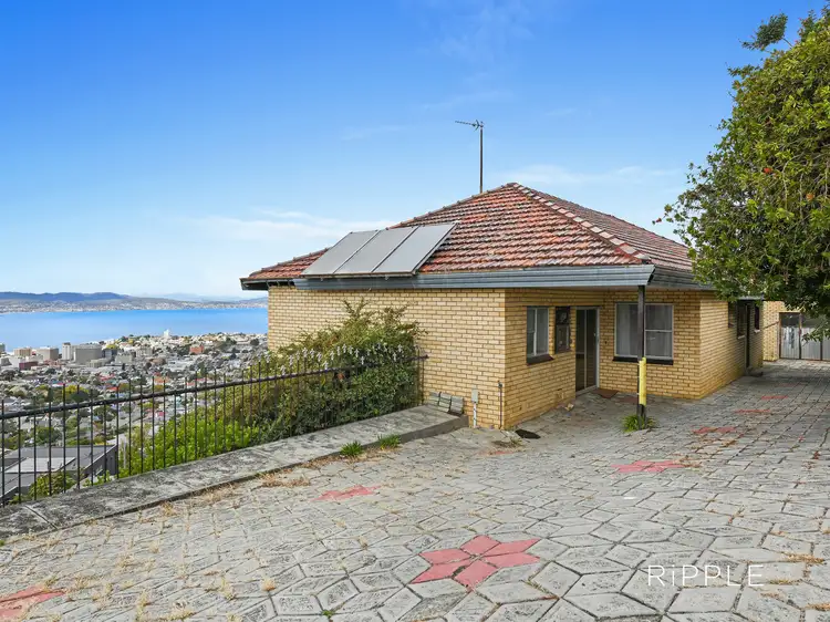 8 Sheldon Place, West Hobart TAS 7000