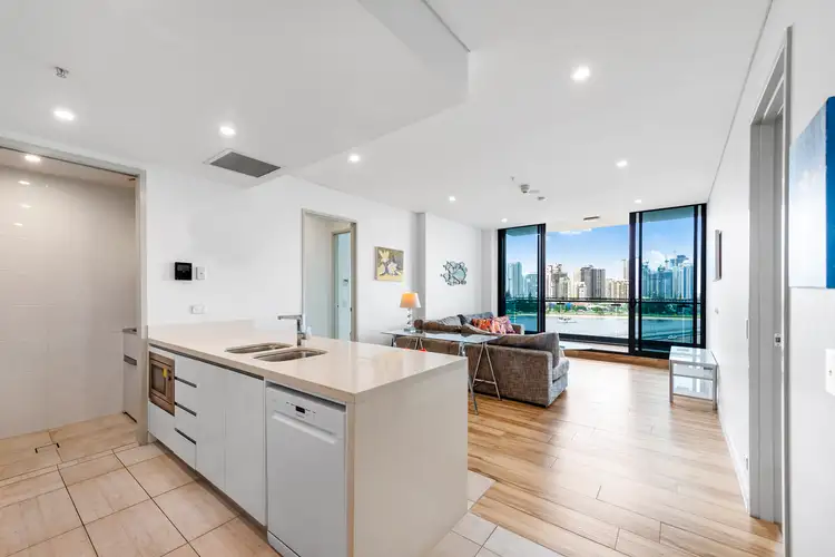 2 Como Crescent