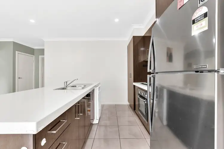 Third view of Homely house listing, 7 Vive Street, Tarneit VIC 3029