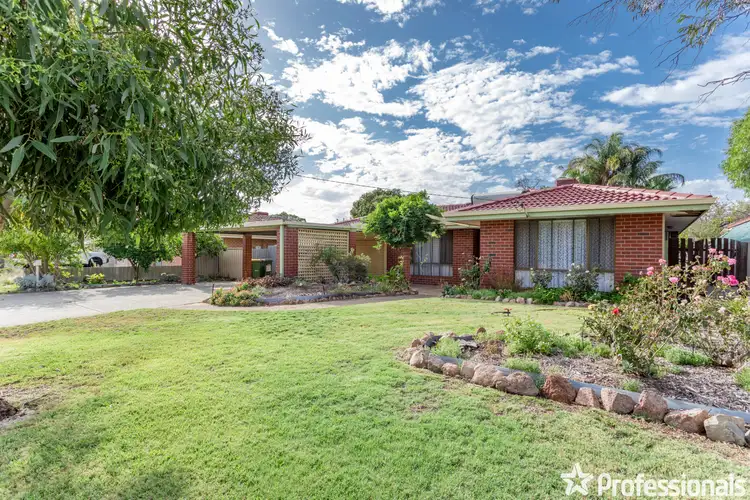 Second view of Homely house listing, 18 Sapling Way, Camillo WA 6111