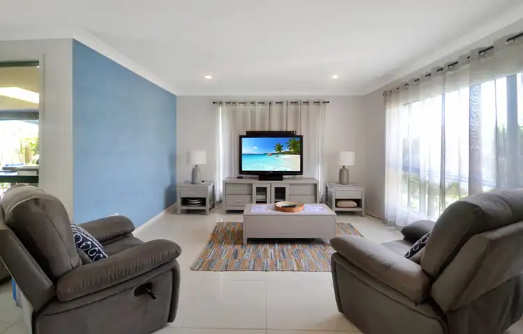 34 Glenwater Crescent, Helensvale QLD 4212