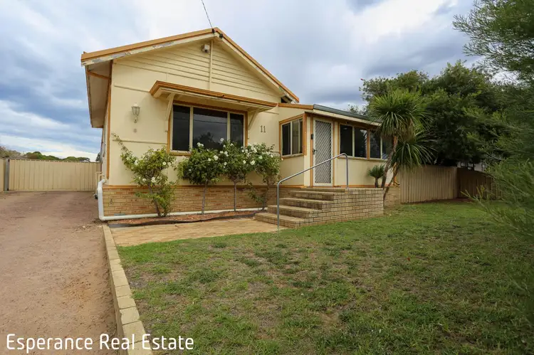 11 Winston Way, Nulsen WA 6450