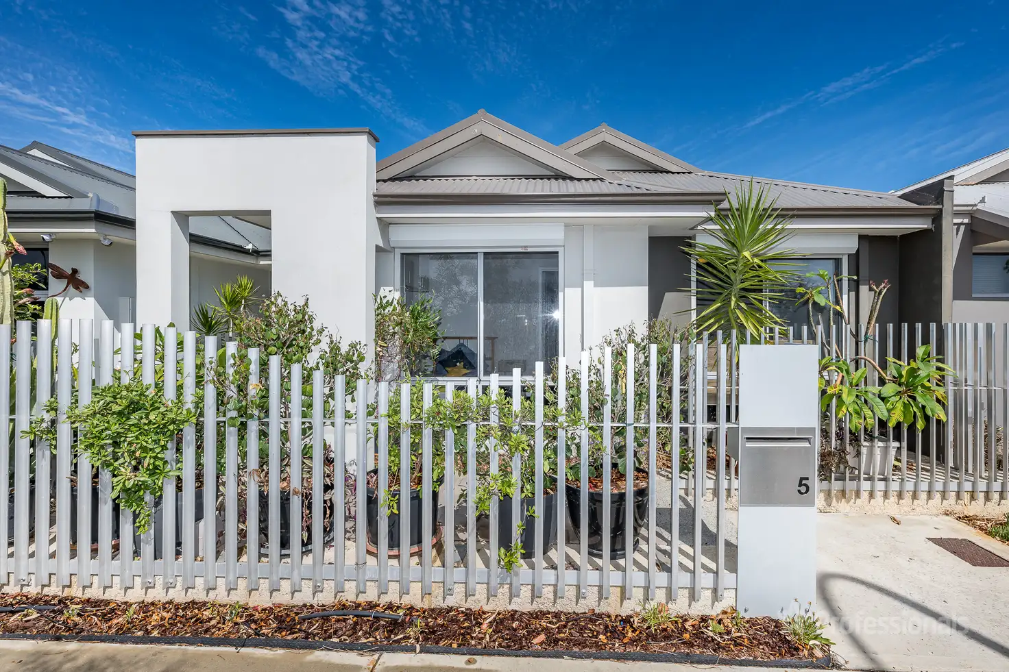 Main view of Homely house listing, 5 Slate Way, Eglinton WA 6034
